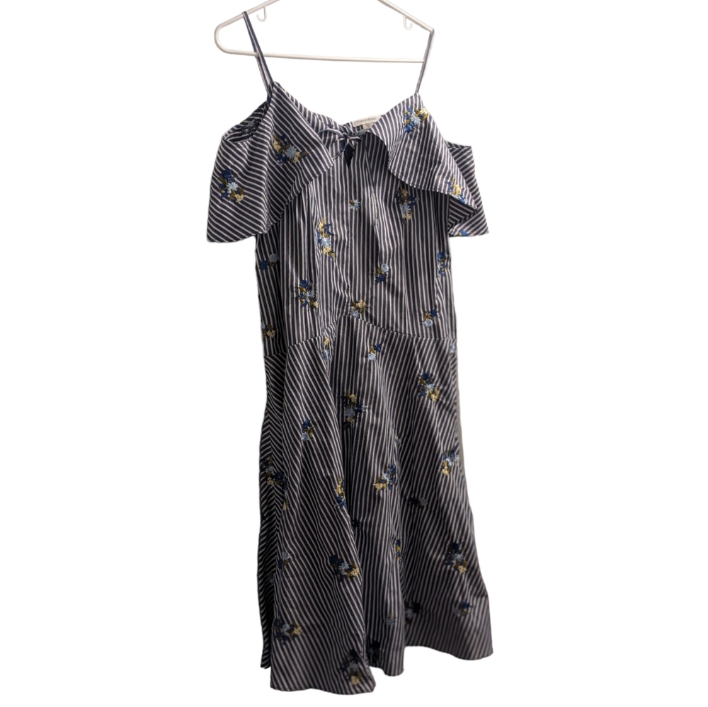 Calvin Klein Cold Shoulder Pin Striped Floral Embroidered Midi Dress 8 - Picture 3 of 4
